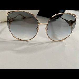 Gucci Gold sunglasses. Brand new